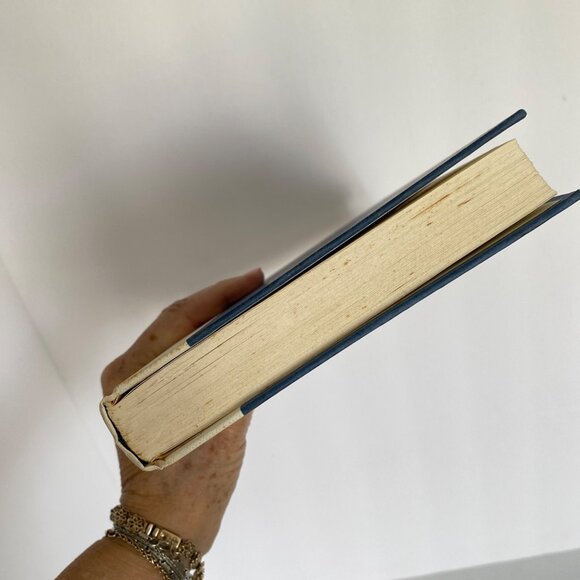 Frank McCourt Tis A Memoir of Life in America Hardcover Book 1999 Scribner - Picture 11 of 13